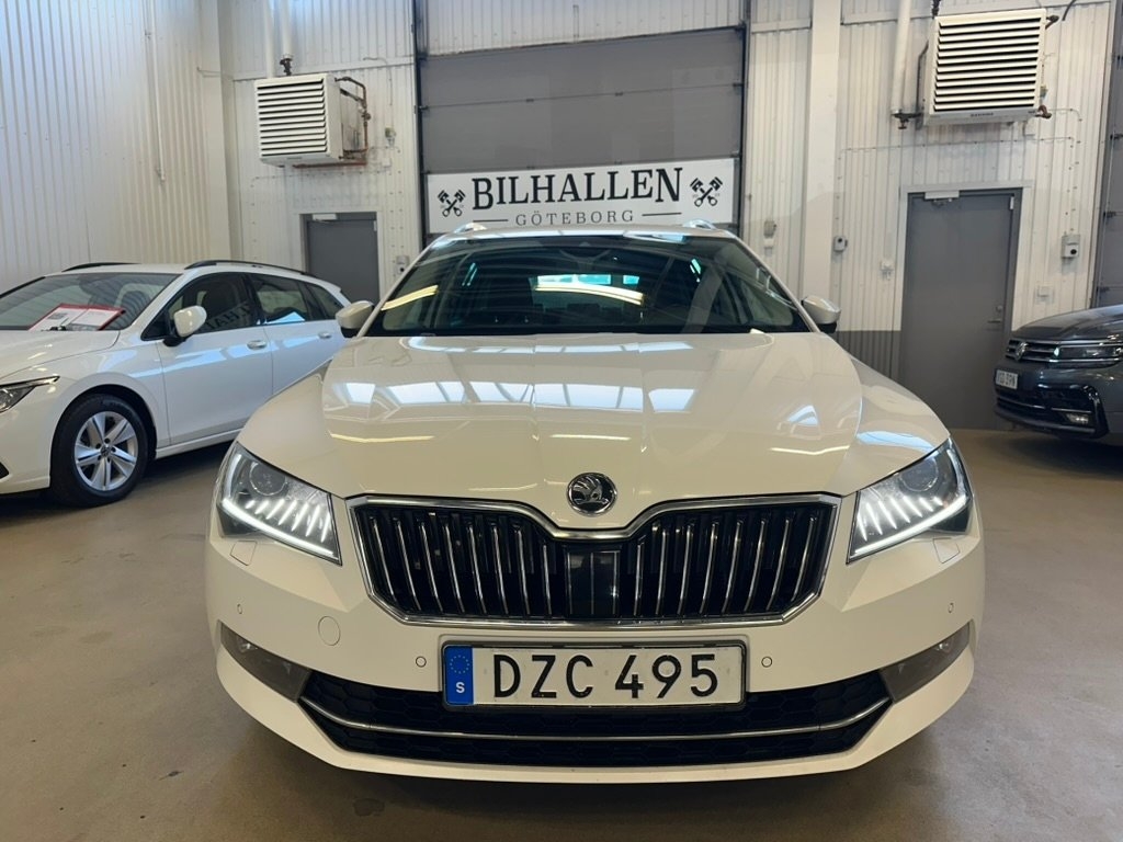 Skoda Superb 2019, kuva 2/10