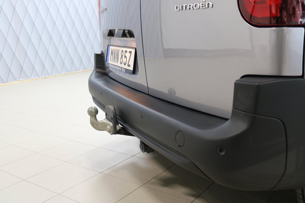 Citroen Berlingo BlueHDi 130hk Drag 2023, bild 6/10