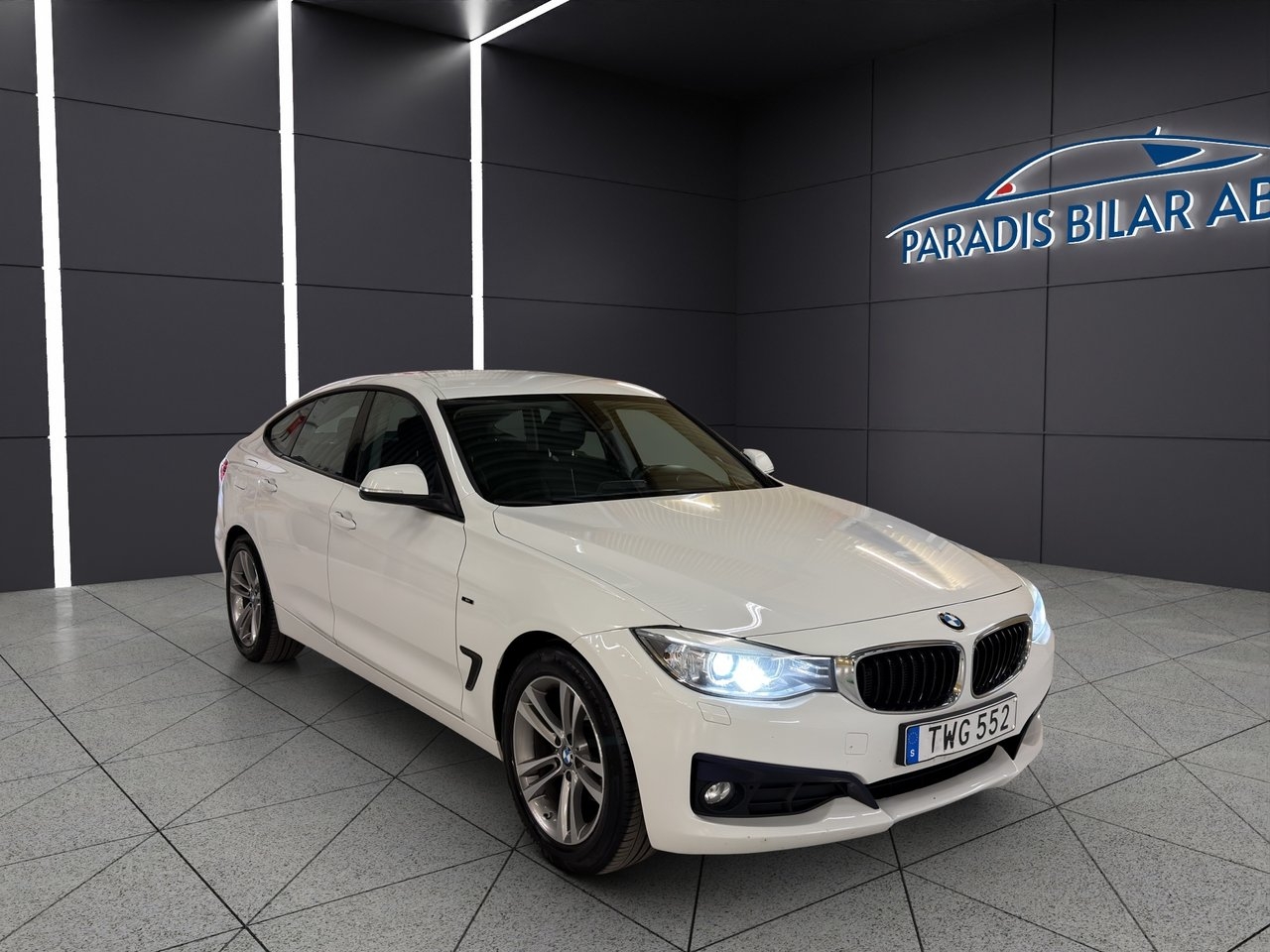 BMW 320 2015, bild 7/10
