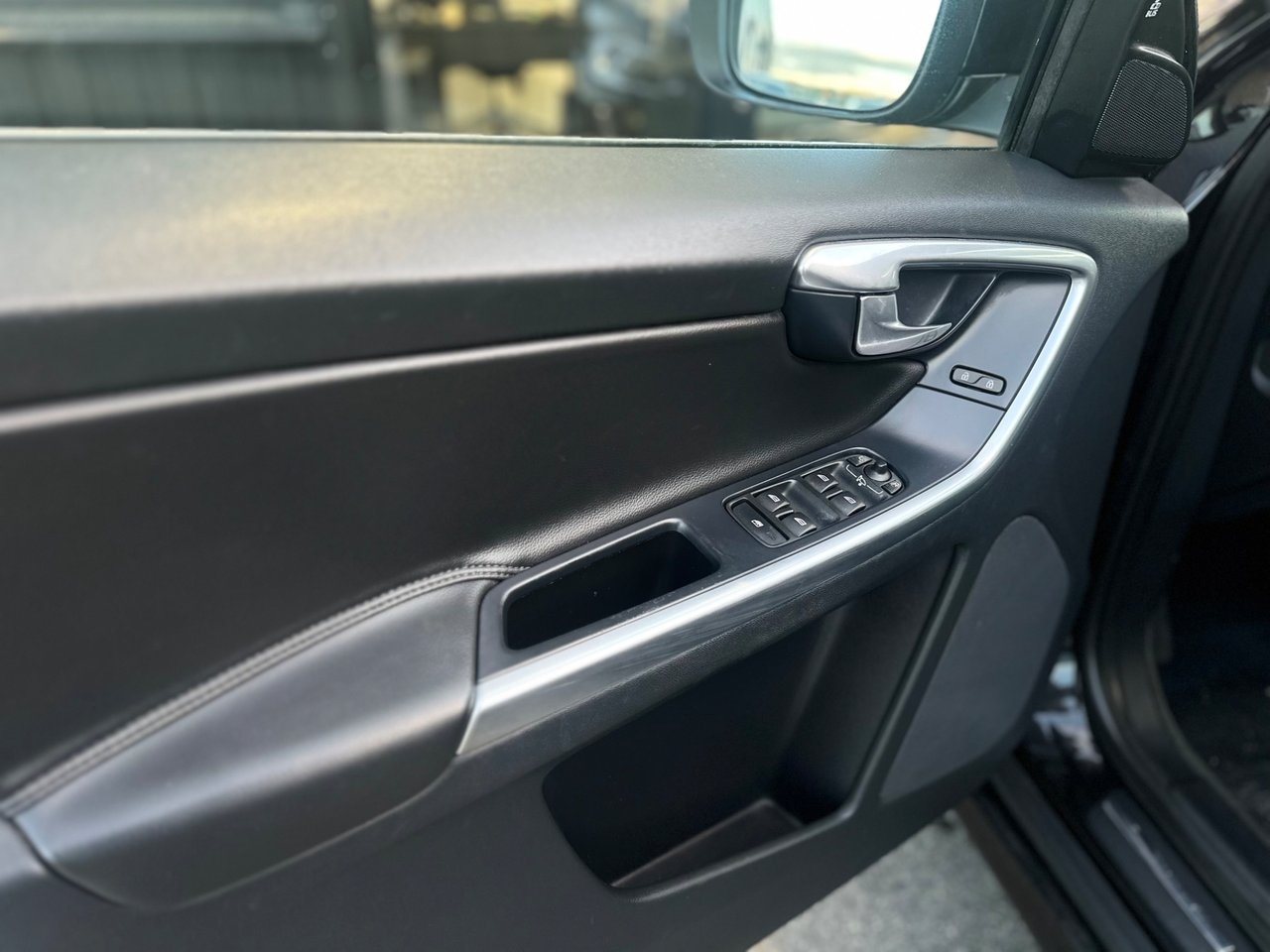 Volvo XC60 2017, bild 6/10
