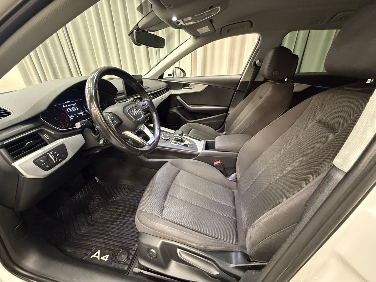 Audi A4 allroad 2017, kuva 7/13