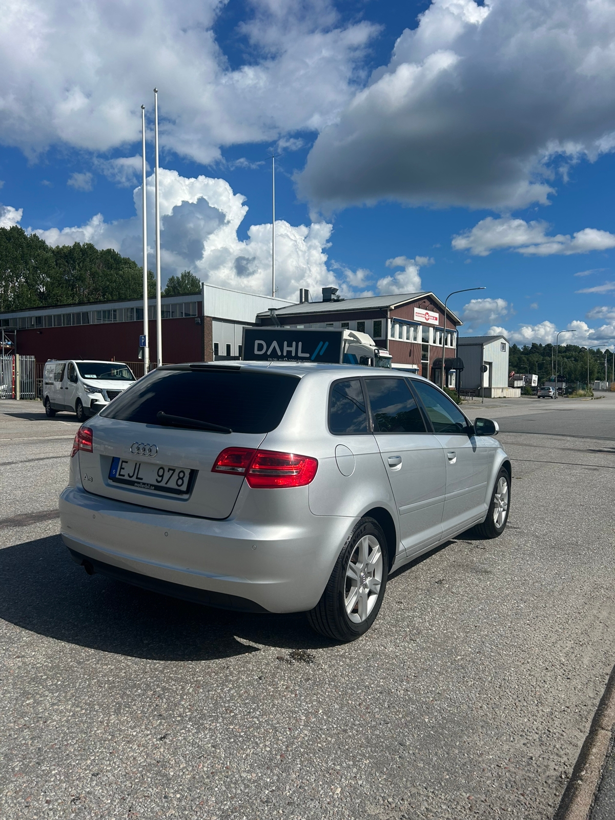 Audi A3 Sportback 1.6 E-Power 8v Manuell 2011, photo 4/8