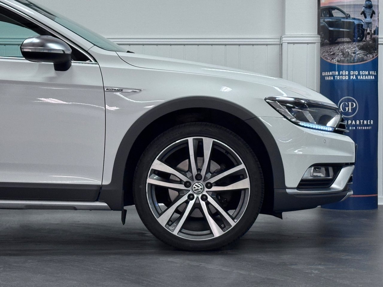Volkswagen Passat 2018, bild 7/10