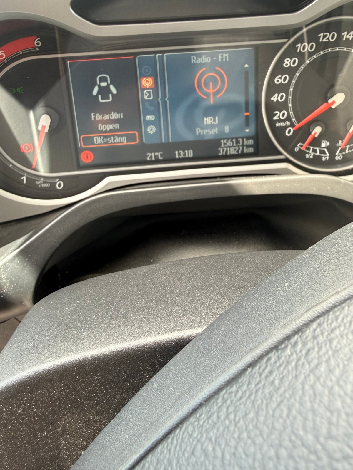Ford S-MAX 2.2 TDCi Manuell 2010, kuva 6/10