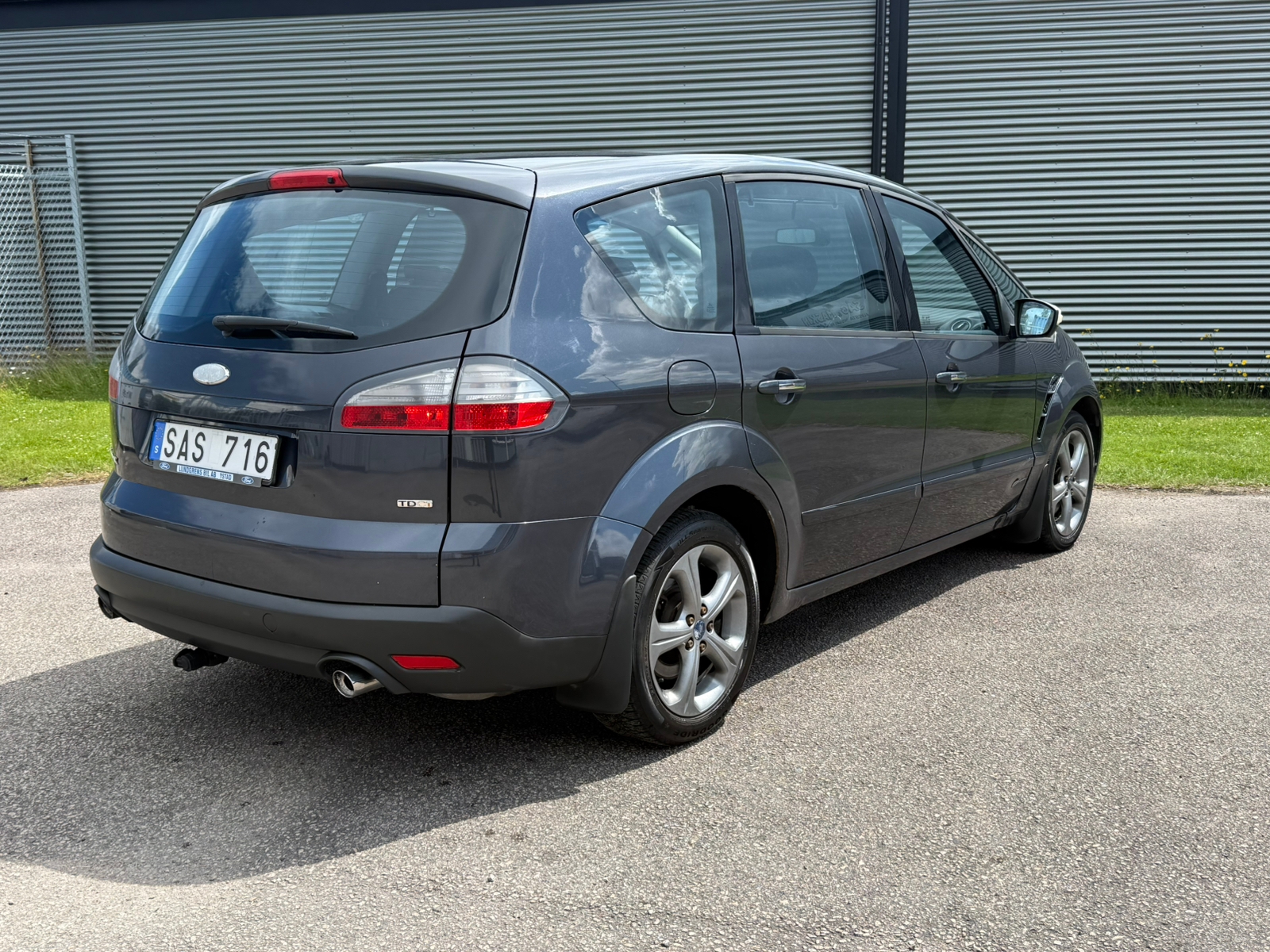 Ford S-MAX 2.2 TDCi Manuell 2010, kuva 2/10