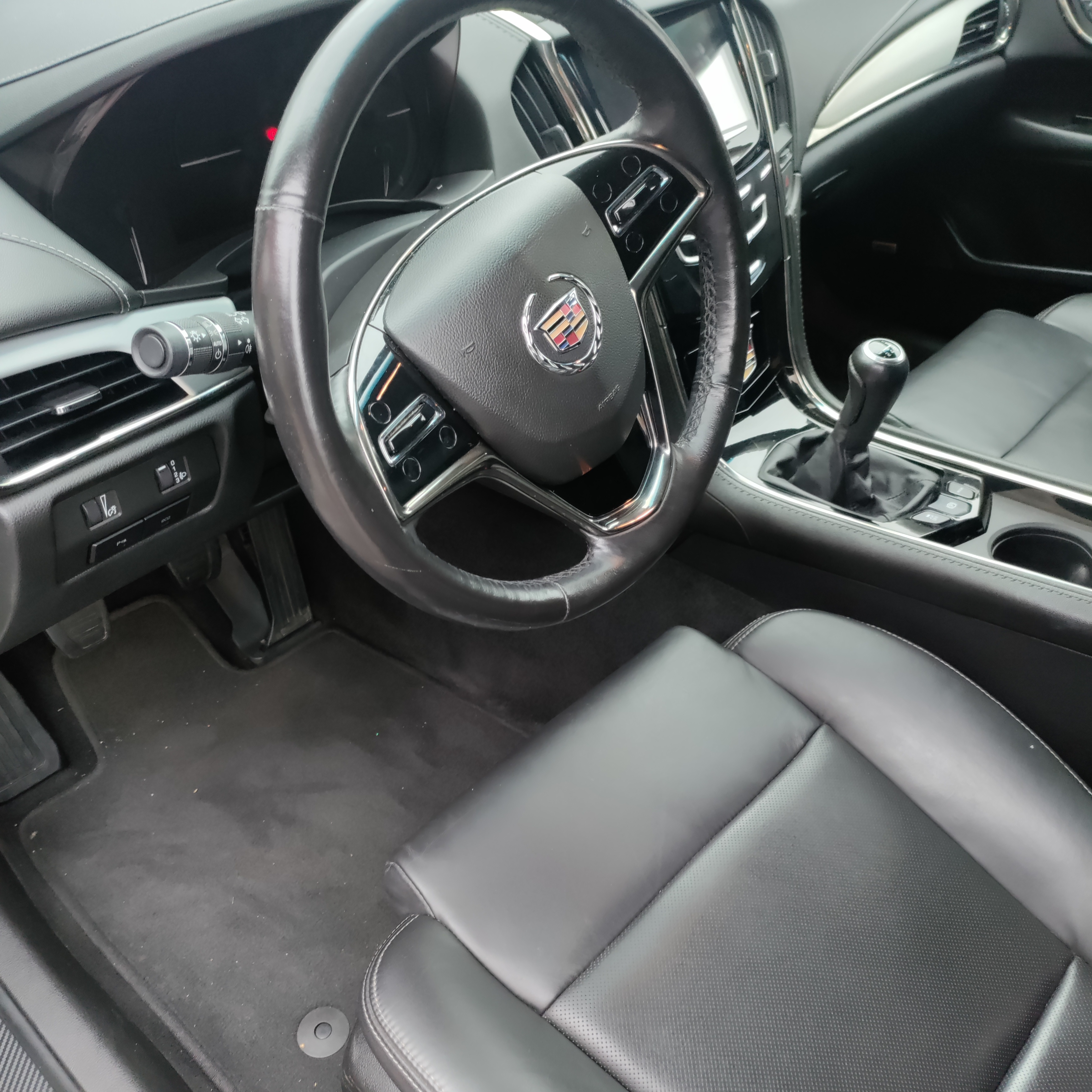 Cadillac ATS (EU) 2.0 T Manuell 2014, bild 3/5