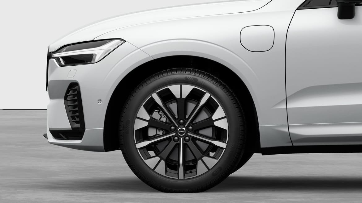 Volvo XC60 T6 Plus Dark Nordic Edition 2027, bild 3/10