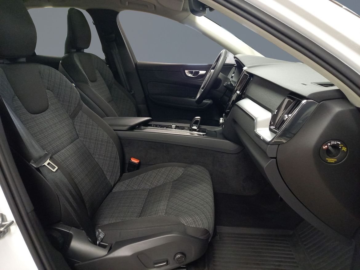 Volvo XC60 T6 AWD Core Nordic Edition 2025, bild 7/12