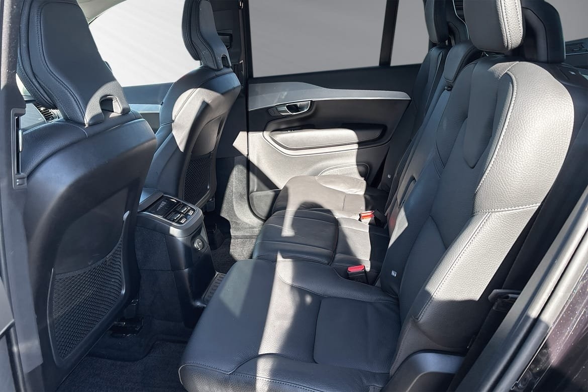 Volvo XC90 Recharge T8 Plus Dark 2023, bild 7/10
