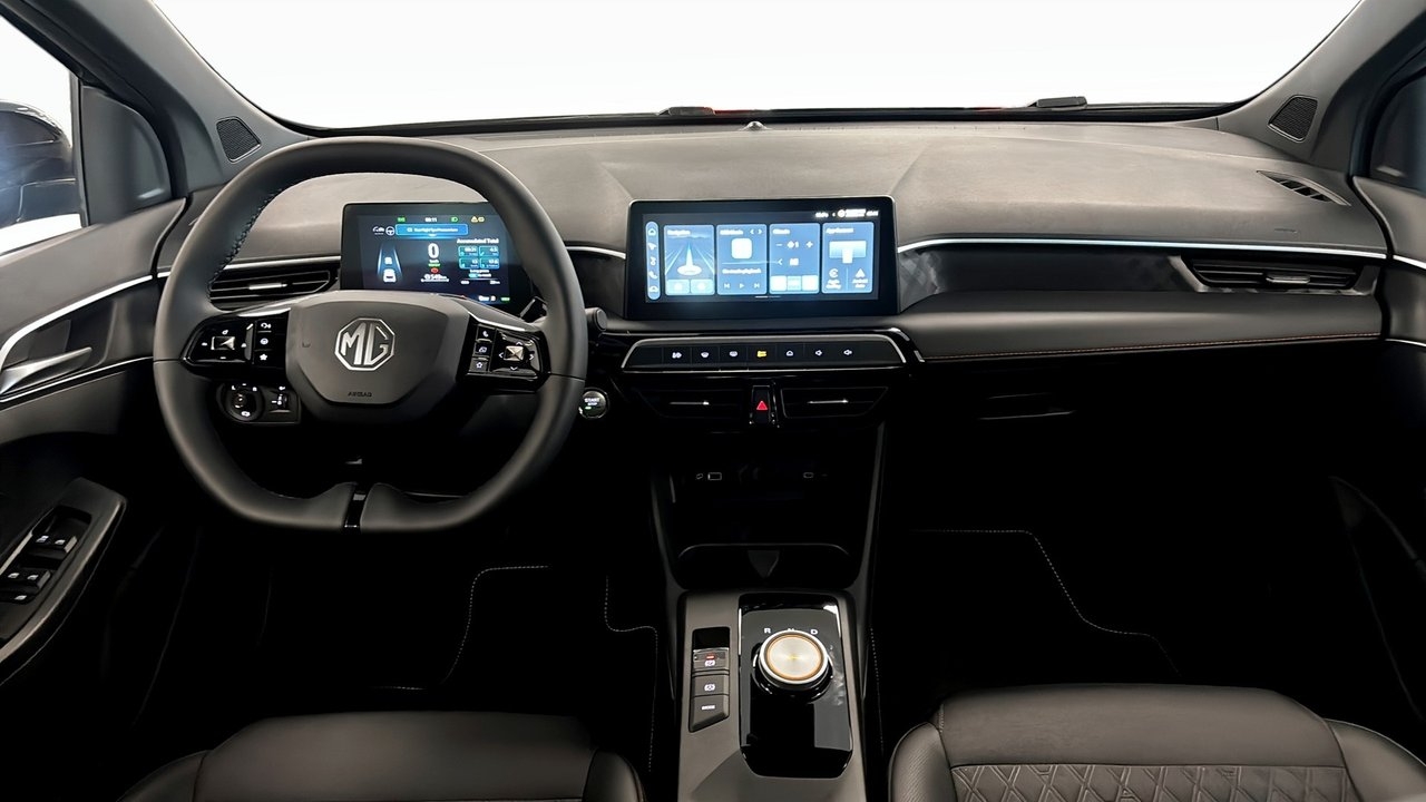 MG MG3 LUXURY HYBRID+ 2024, photo 4/9