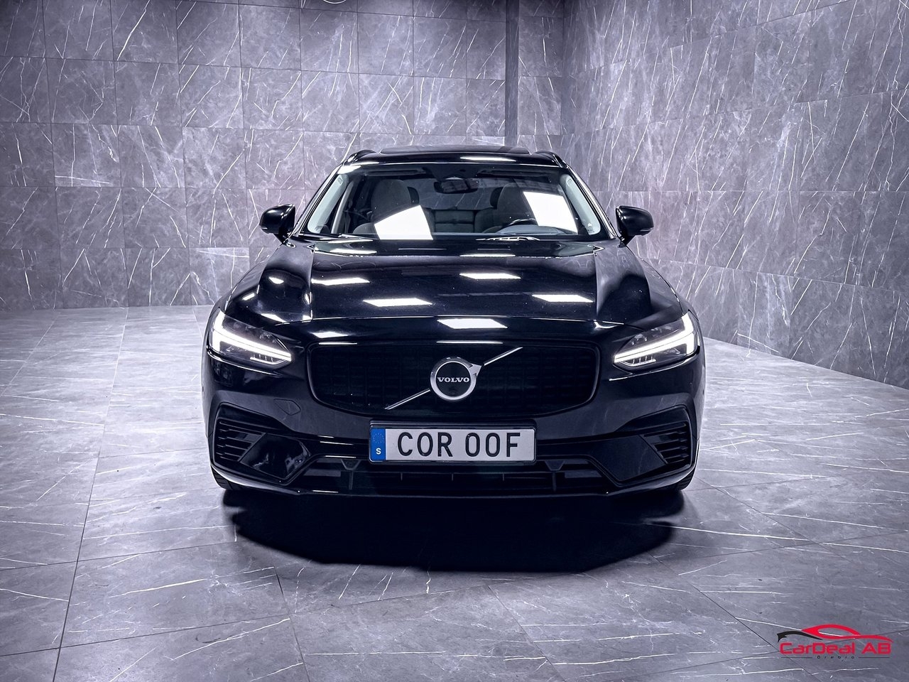 Volvo V90 2023, bild 2/34