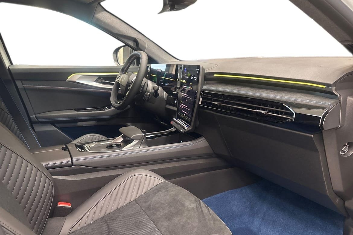 Renault Rafale PHEV 300 esprit Alpine+ 2026, bild 6/7