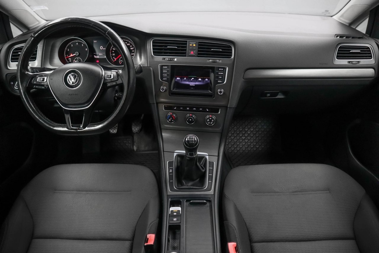 Volkswagen Golf 2013, kuva 2/10