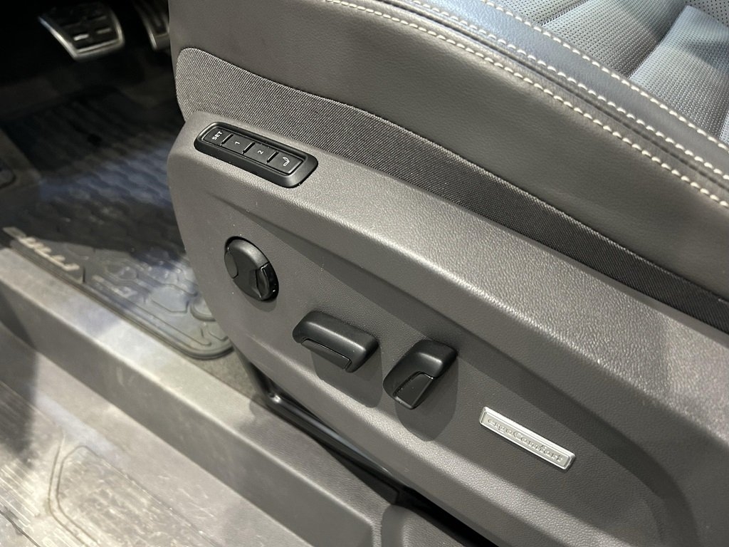 Volkswagen Multivan 2025, photo 7/10