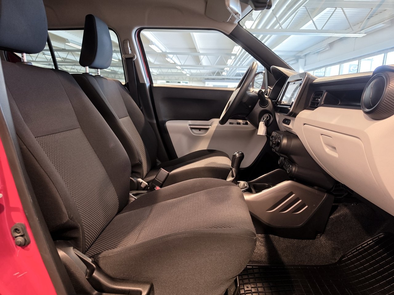 Suzuki Ignis 2018, bild 7/10