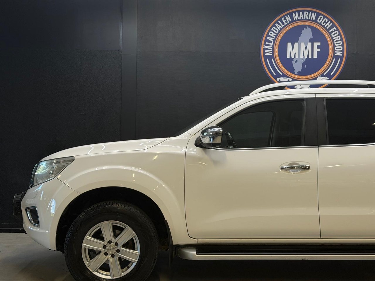 Nissan Navara Dubbelhytt 2.3 dCi 4WD 2019, bild 5/27