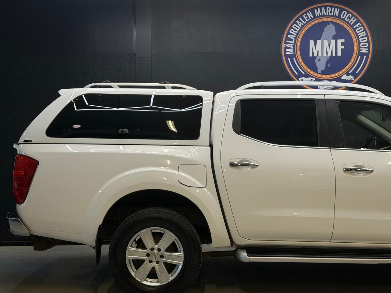 Nissan Navara Dubbelhytt 2.3 dCi 4WD 2019, bild 2/27