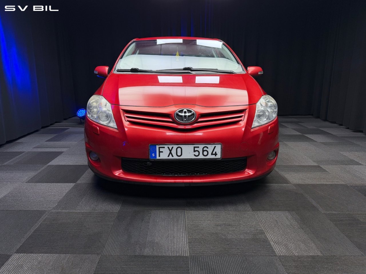 Toyota Auris 2011, bild 2/10