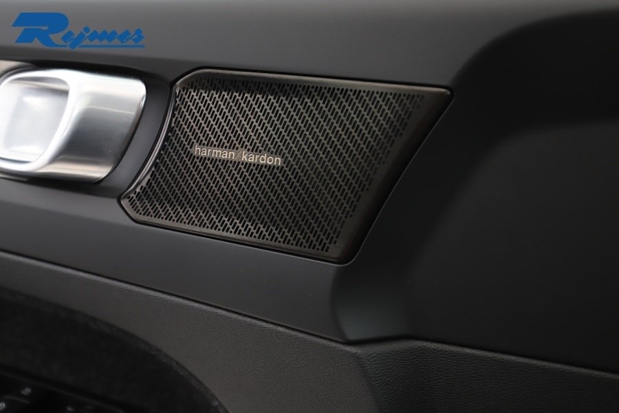 Volvo XC40 2021, bild 7/24