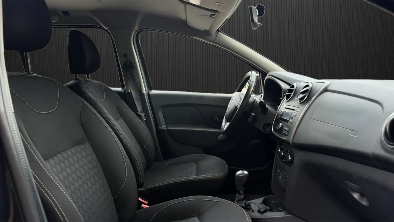 Dacia Logan 2016, bild 7/8