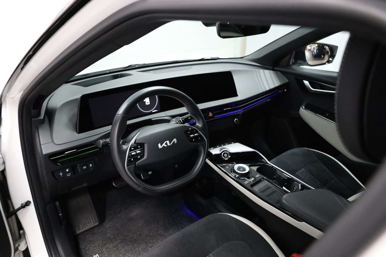 Kia EV6 77.4 kWh AWD GT-Line 2022, photo 5/10