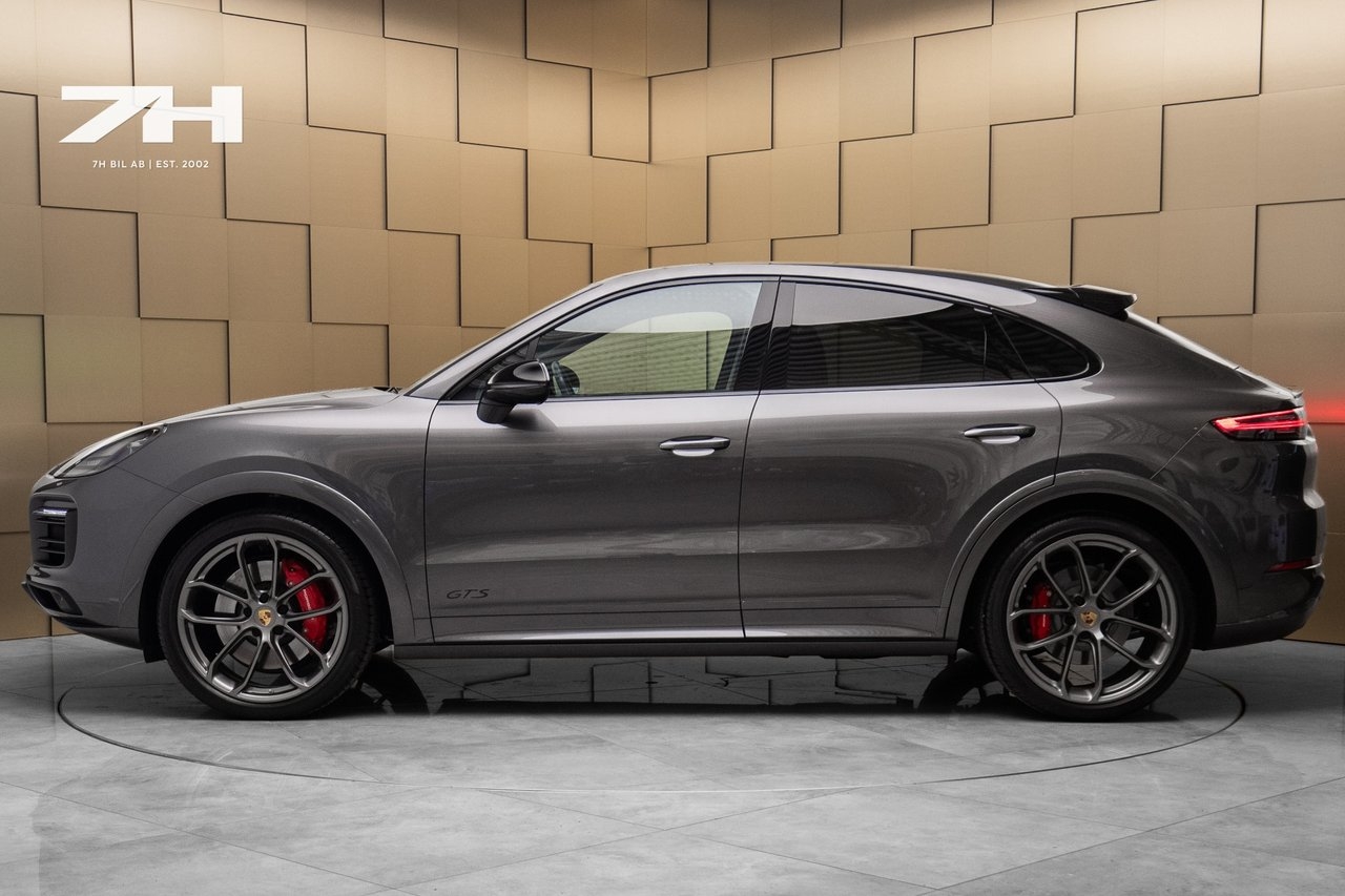 Porsche Cayenne 2022, bild 2/10
