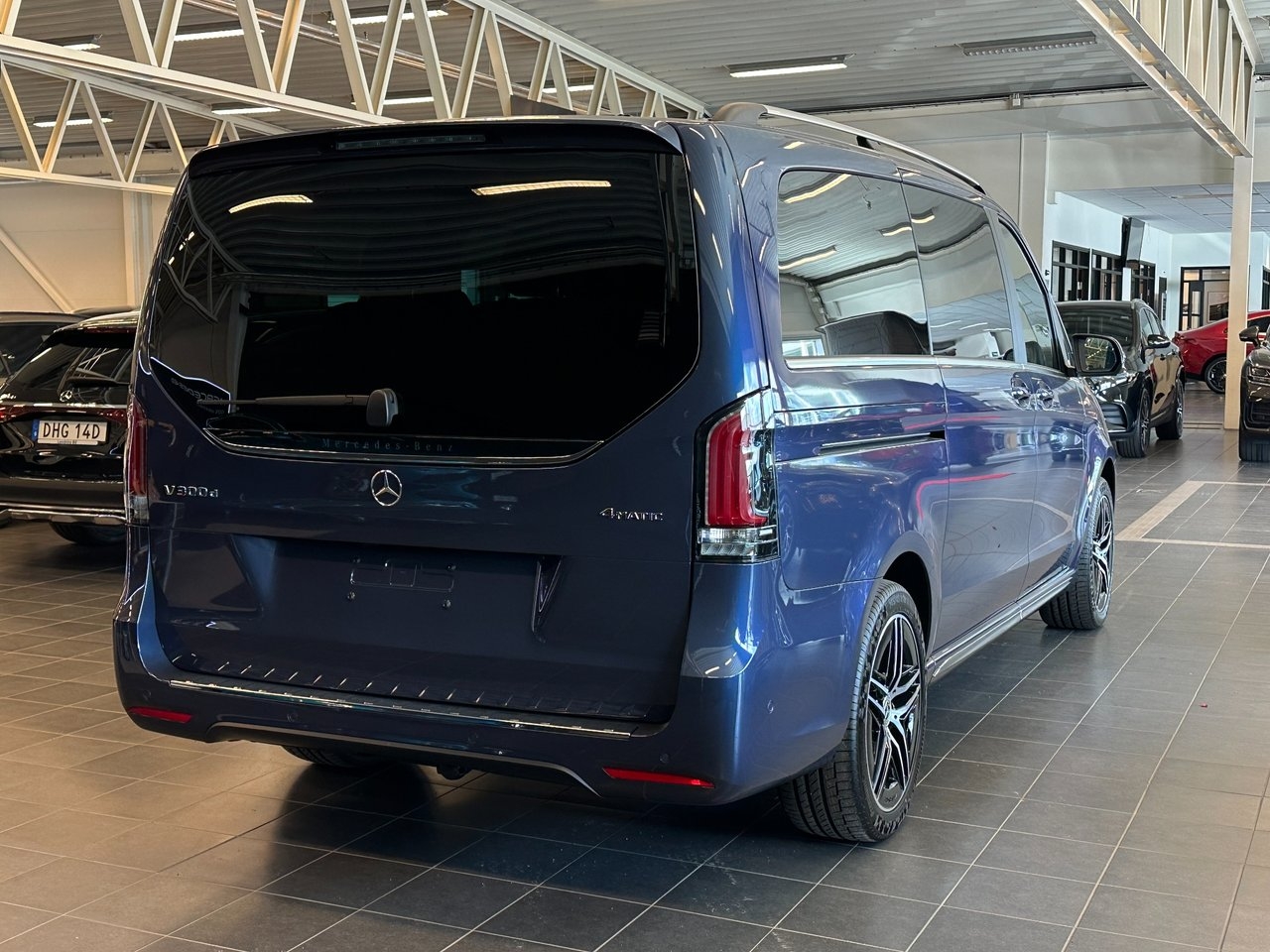 Mercedes-Benz V 2026, bild 6/10