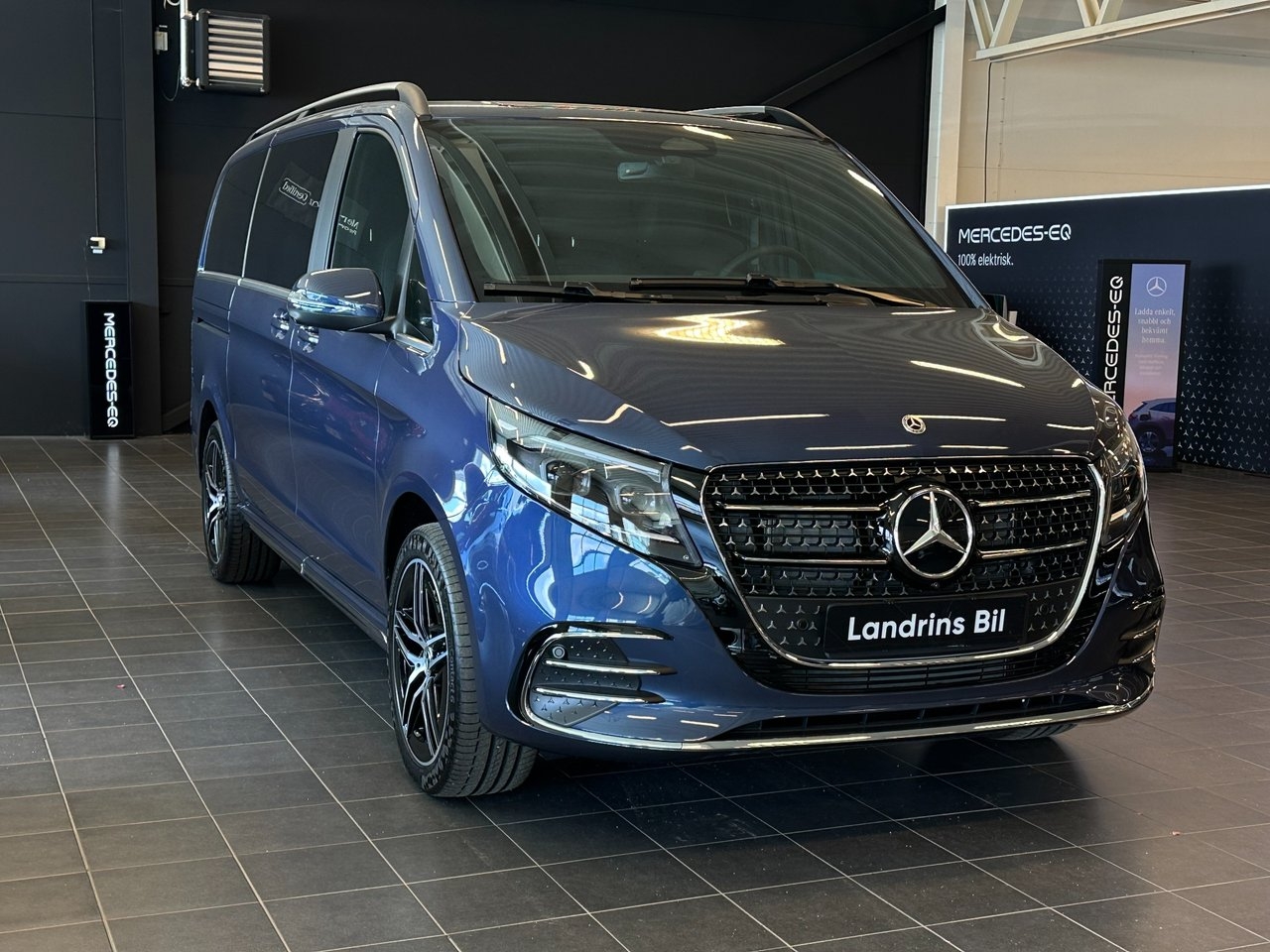 Mercedes-Benz V 2026, bild 3/10