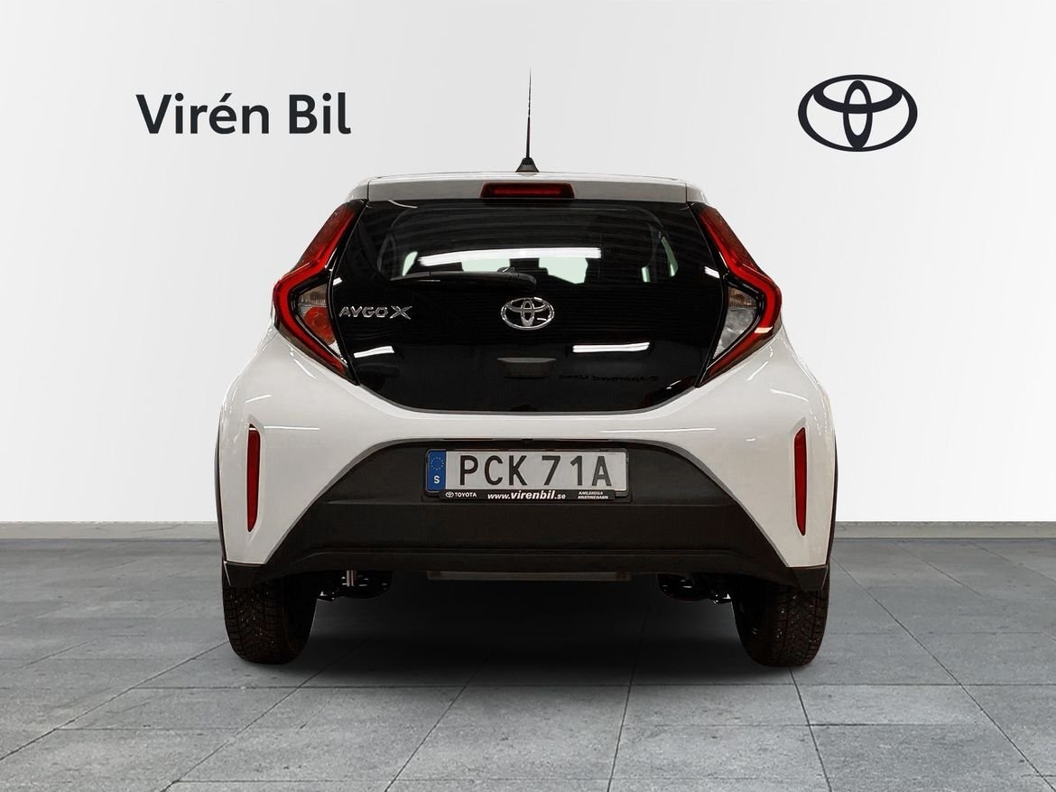 Toyota Aygo X X-Play 1.0 Manuell 2023, bild 4/10