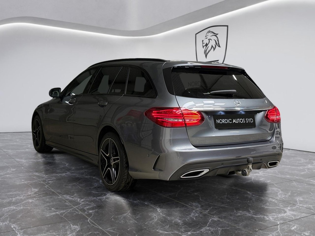 Mercedes-Benz C 300 T d / 4MATIC / AMG 2019, kuva 3/10