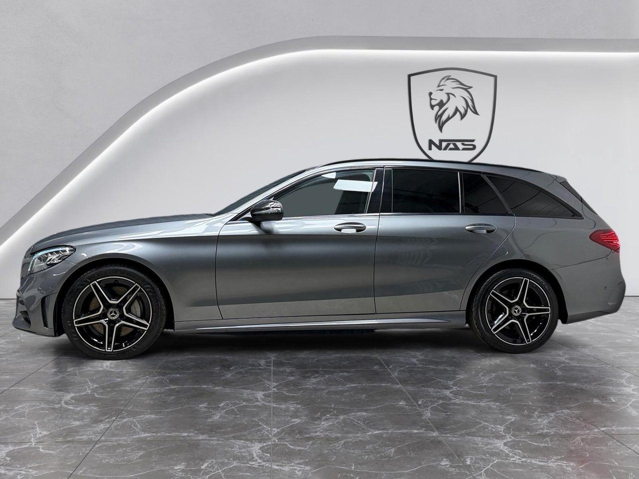 Mercedes-Benz C 300 T d / 4MATIC / AMG 2019, kuva 2/10