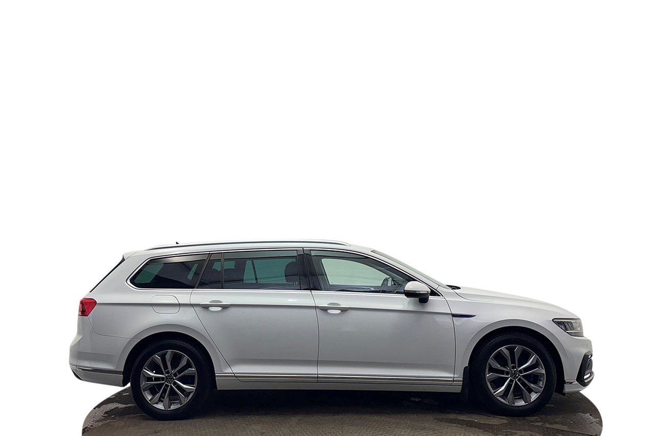 Volkswagen Passat 2022, bild 7/38
