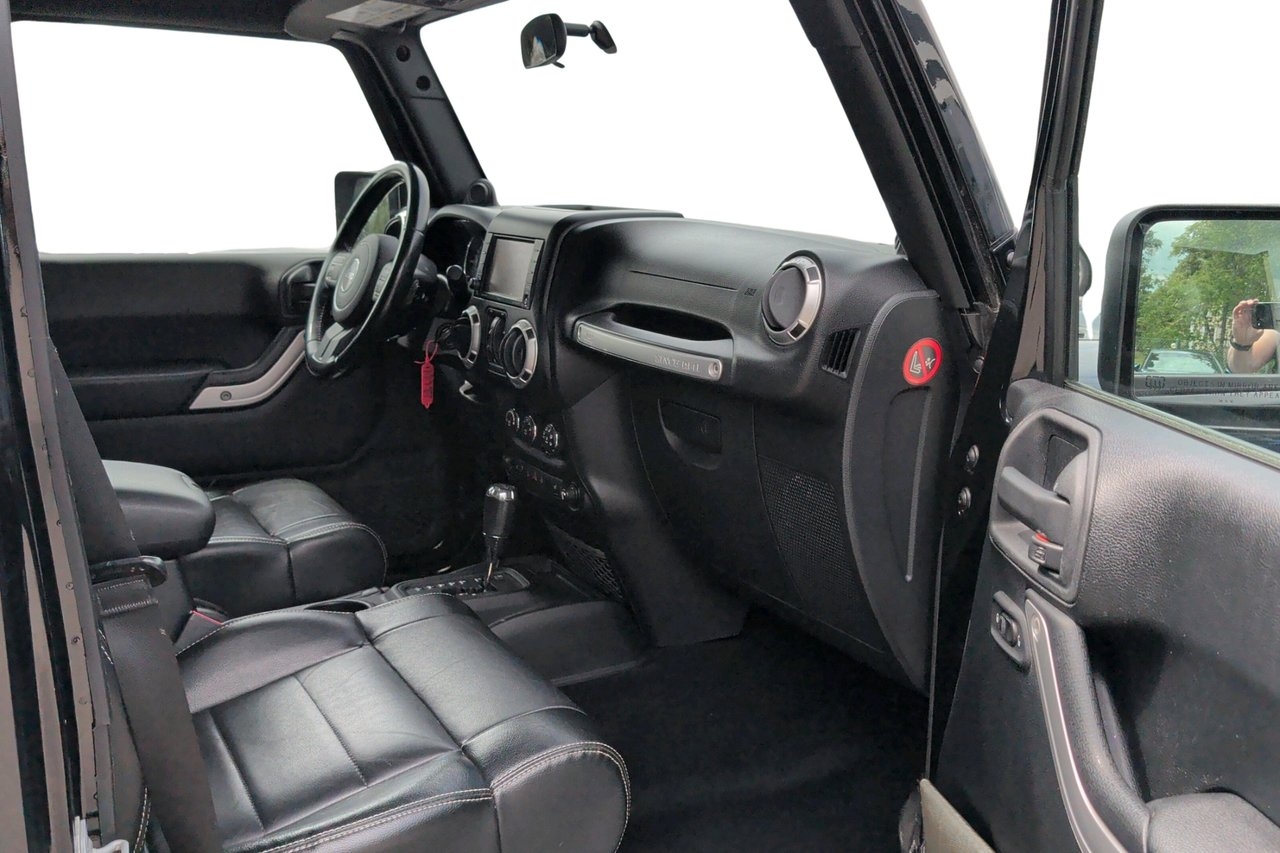 Jeep Wrangler 2011, kuva 7/12