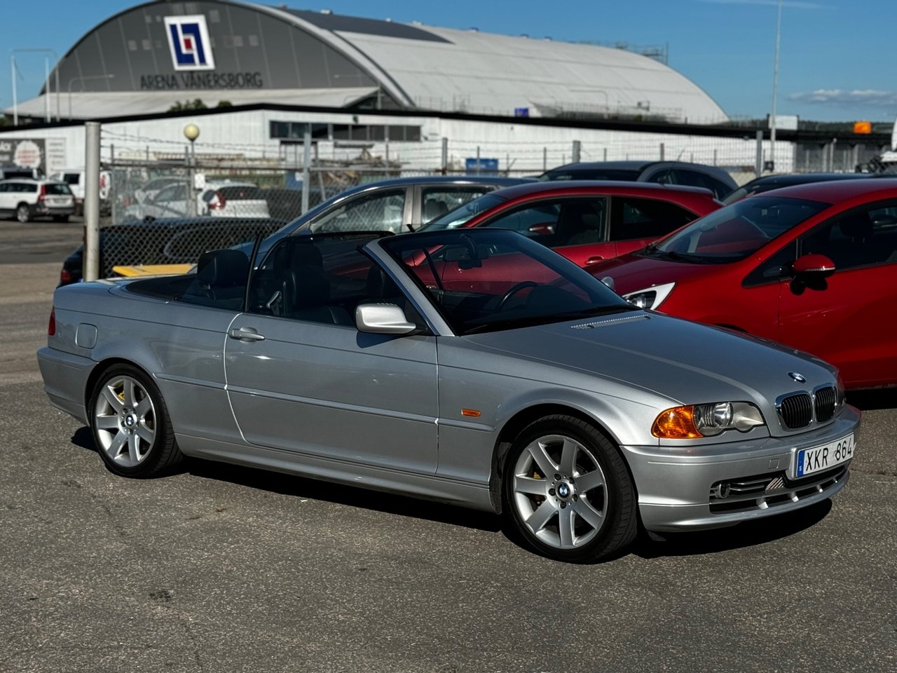 BMW 330