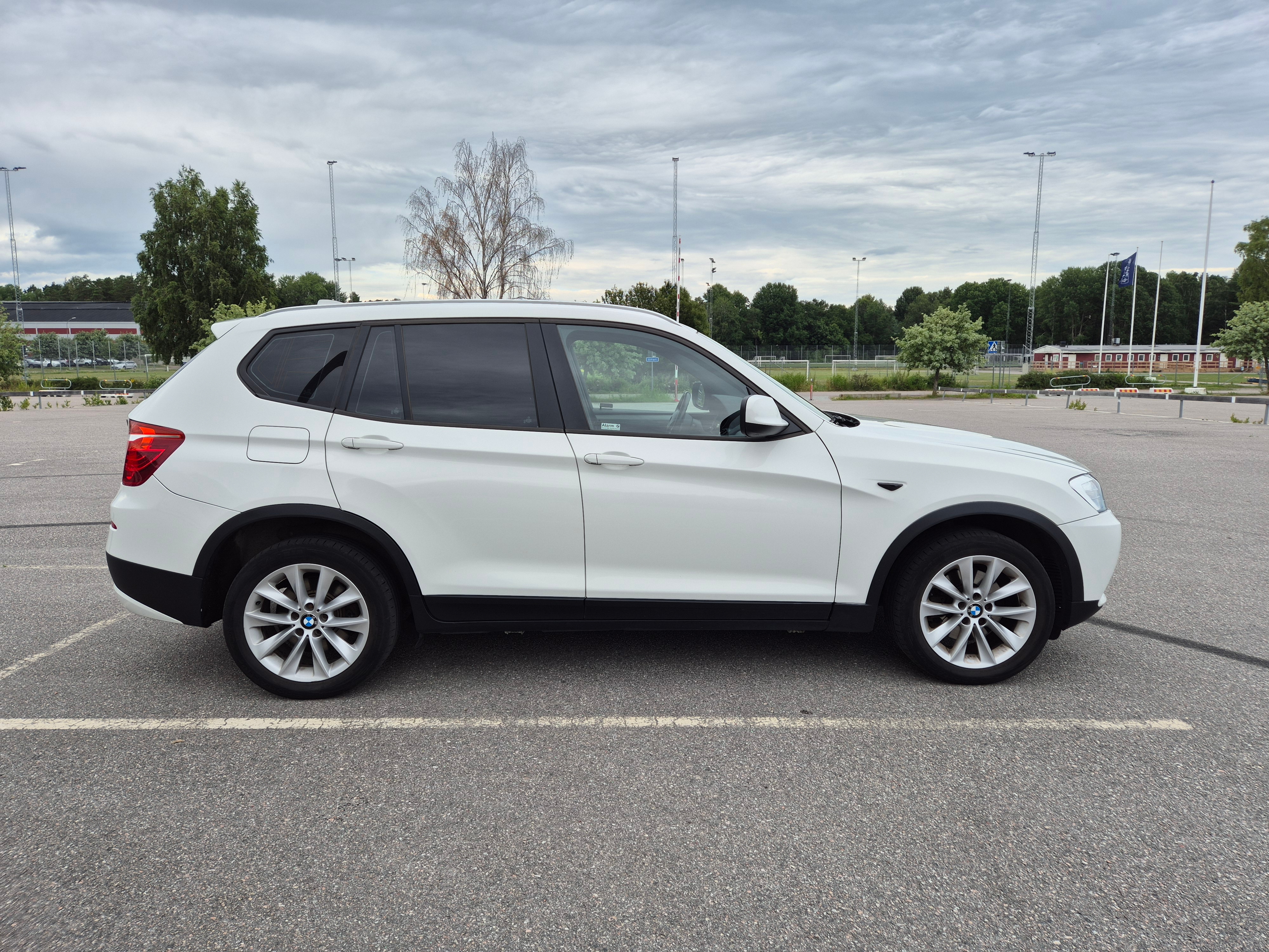 BMW X3 xDrive30d Steptronic 2012, photo 6/14