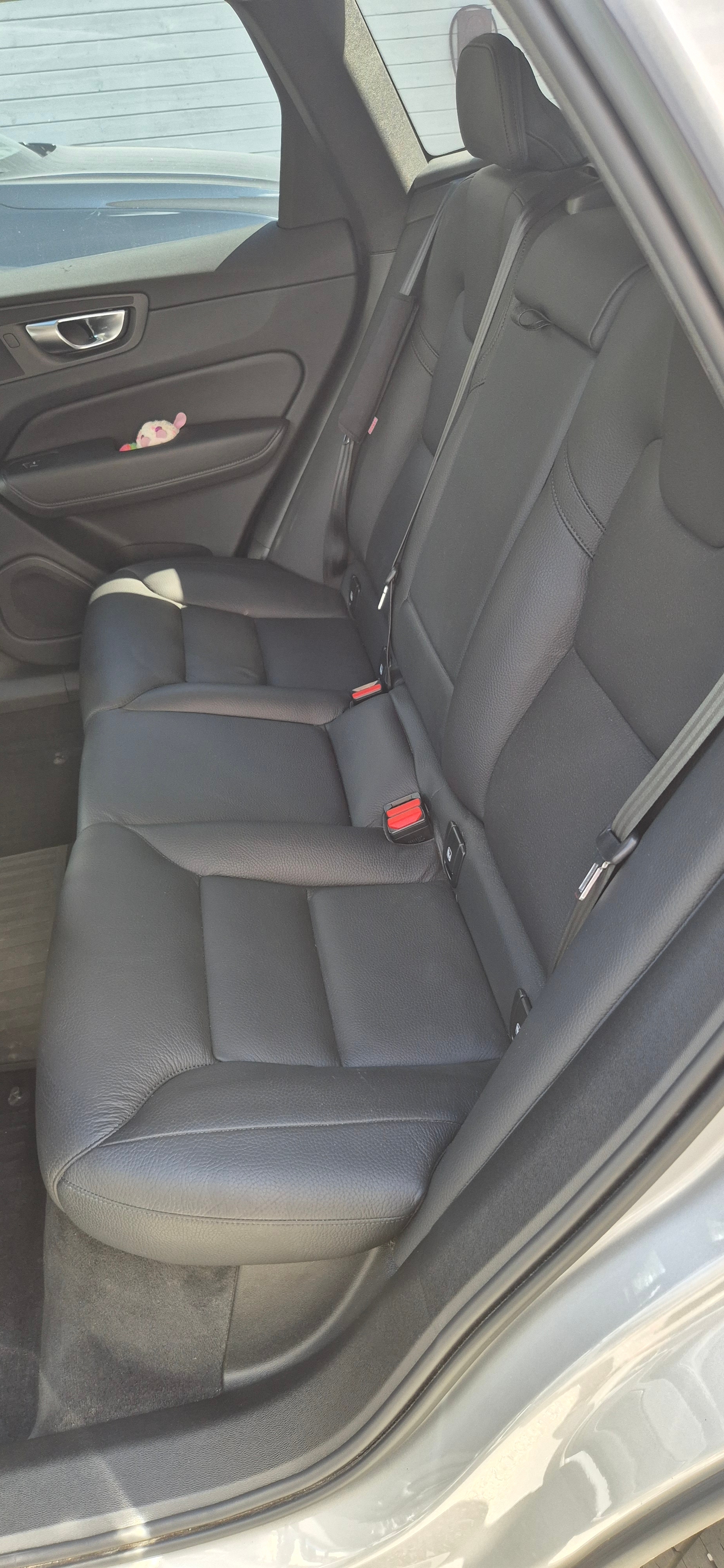 Volvo XC60 Plus dark 2023, bild 5/5