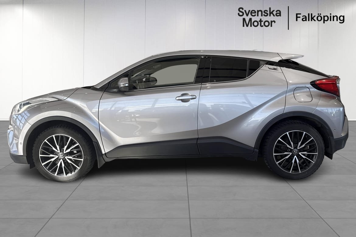 Toyota C-HR Executive 2017, kuva 3/10