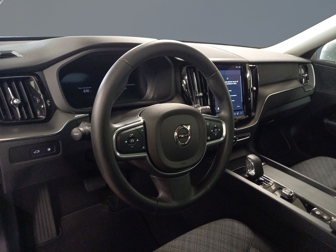 Volvo XC60 T6 AWD Core Special Edition 2025, kuva 5/13