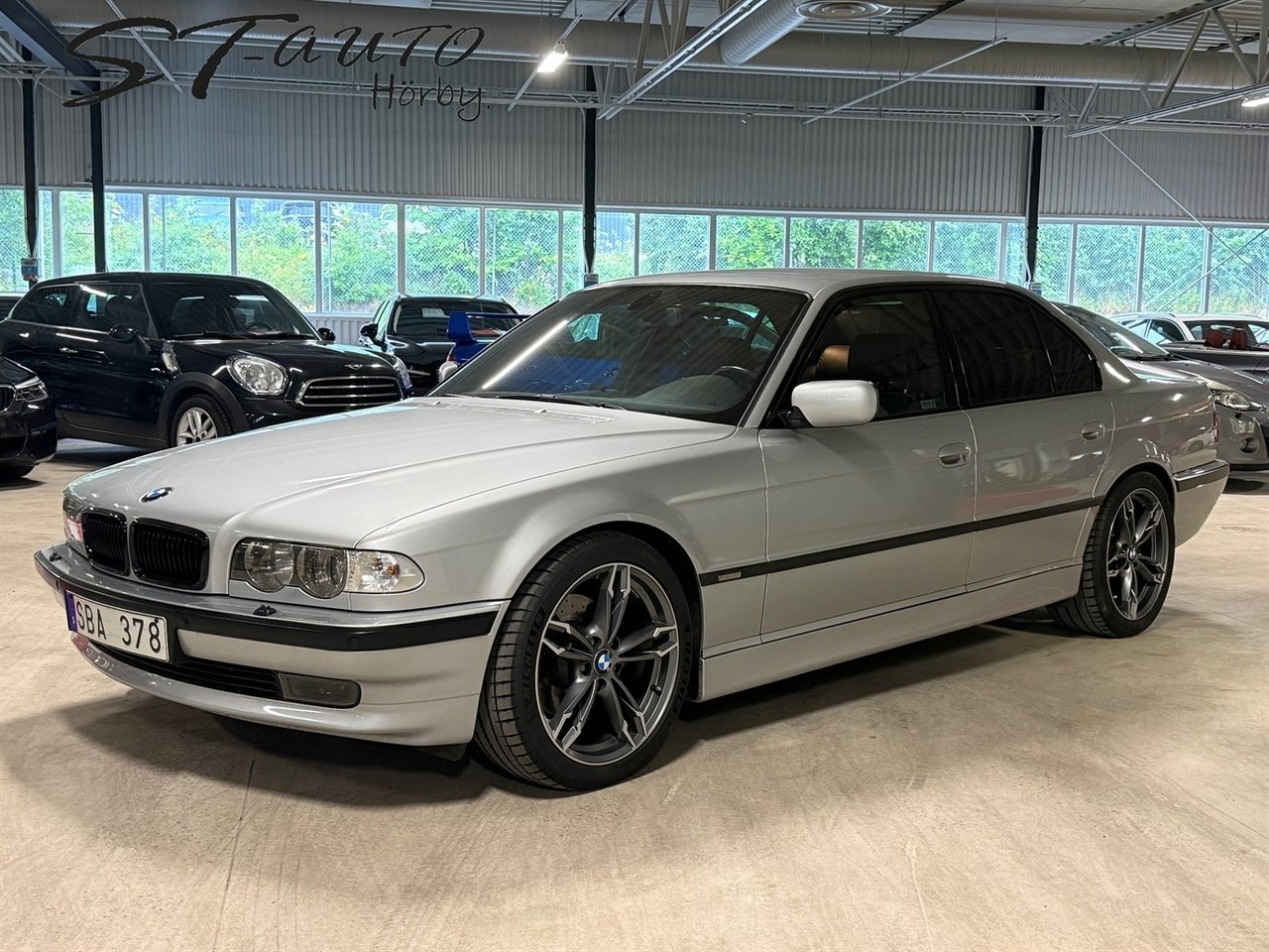 BMW 740