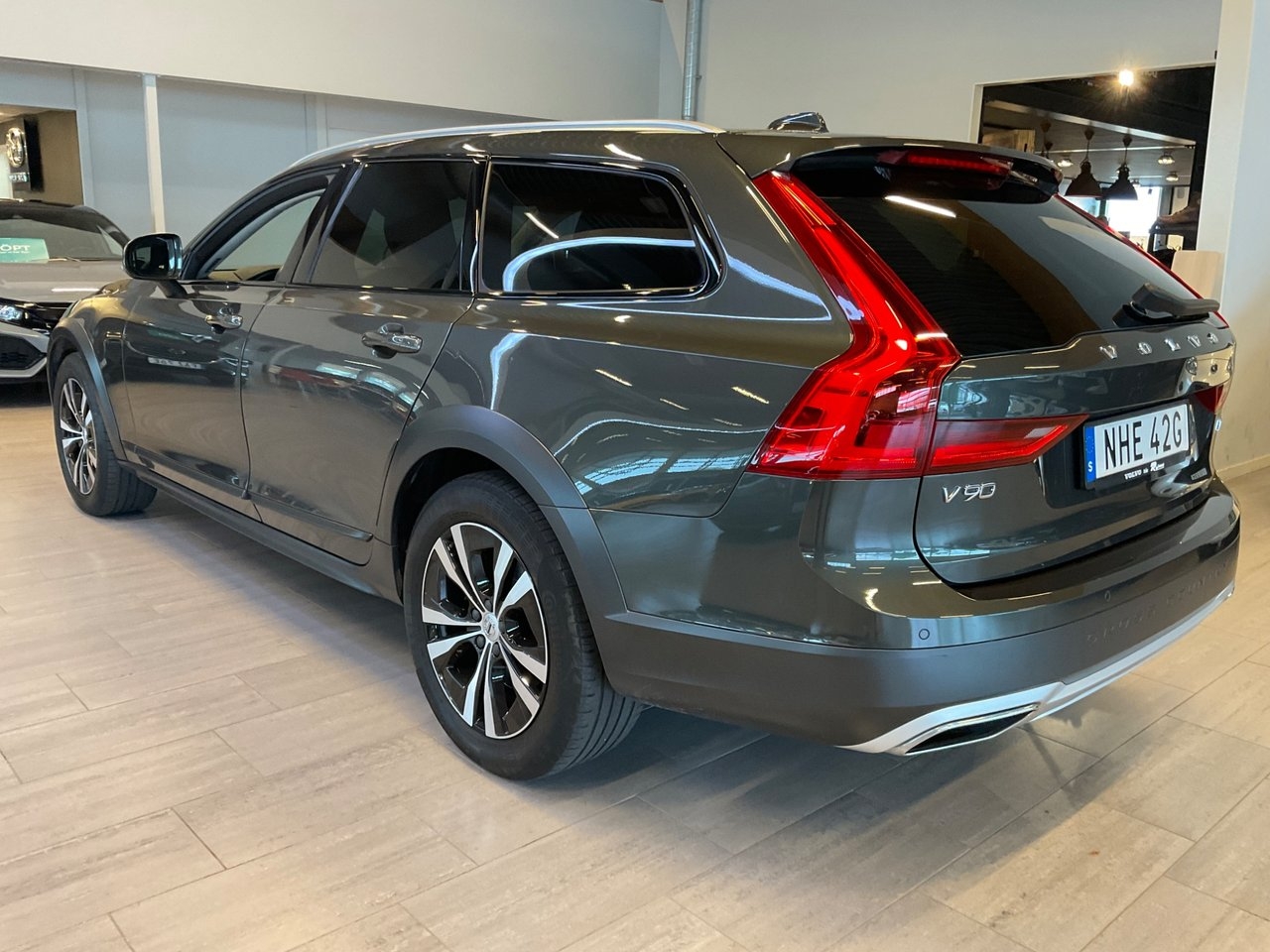 Volvo V90 Cross Country 2020, kuva 7/10