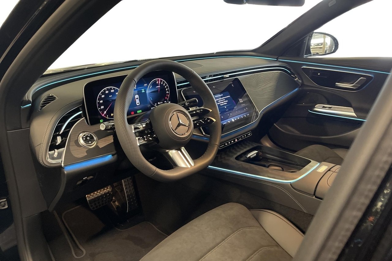 Mercedes-Benz E 300 e 2026, bild 6/23