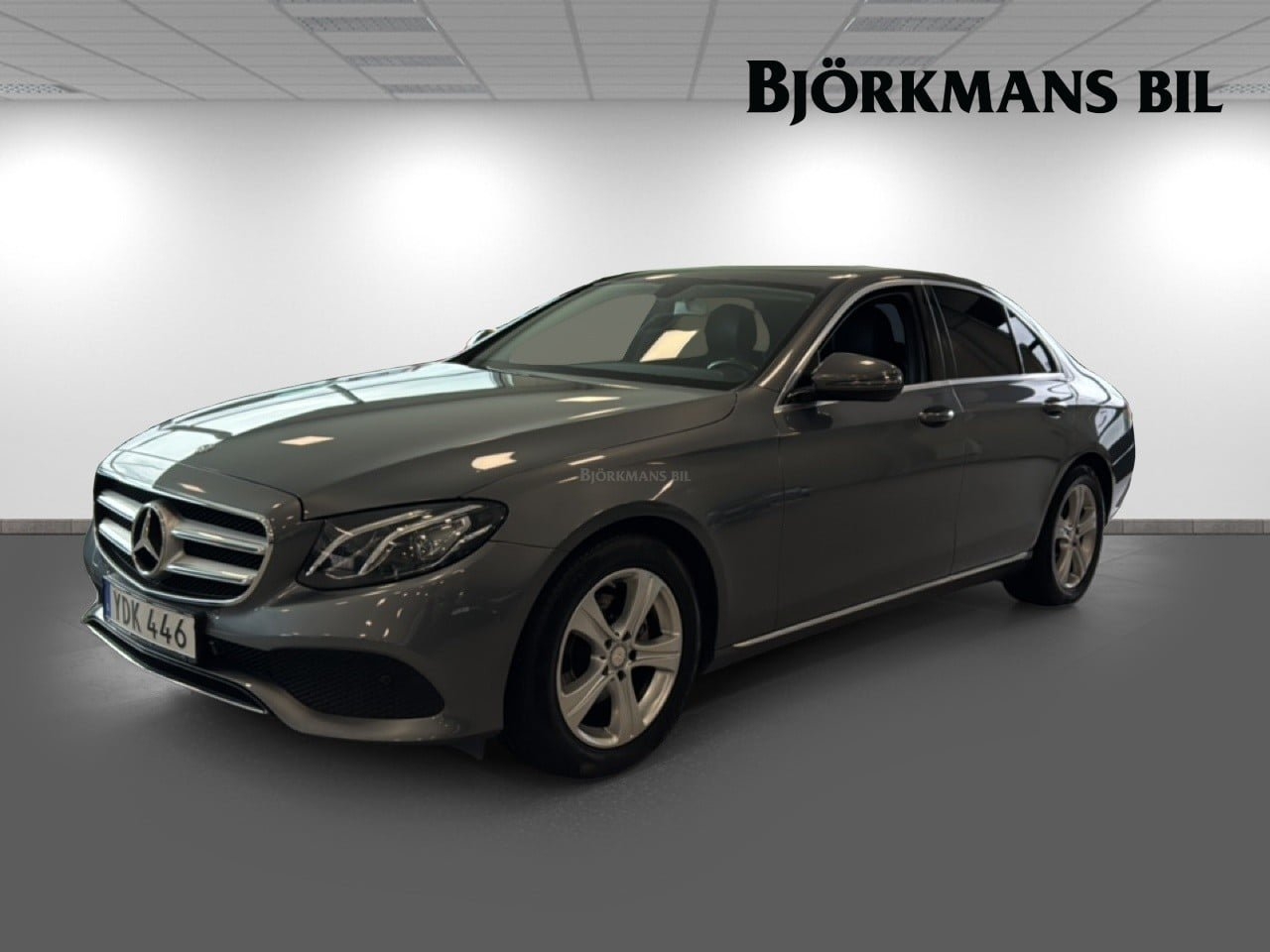 Mercedes-Benz E