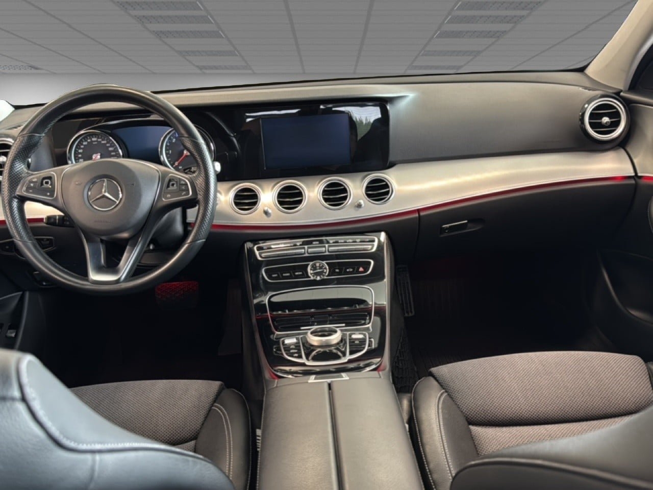 Mercedes-Benz E 2017, bild 7/10
