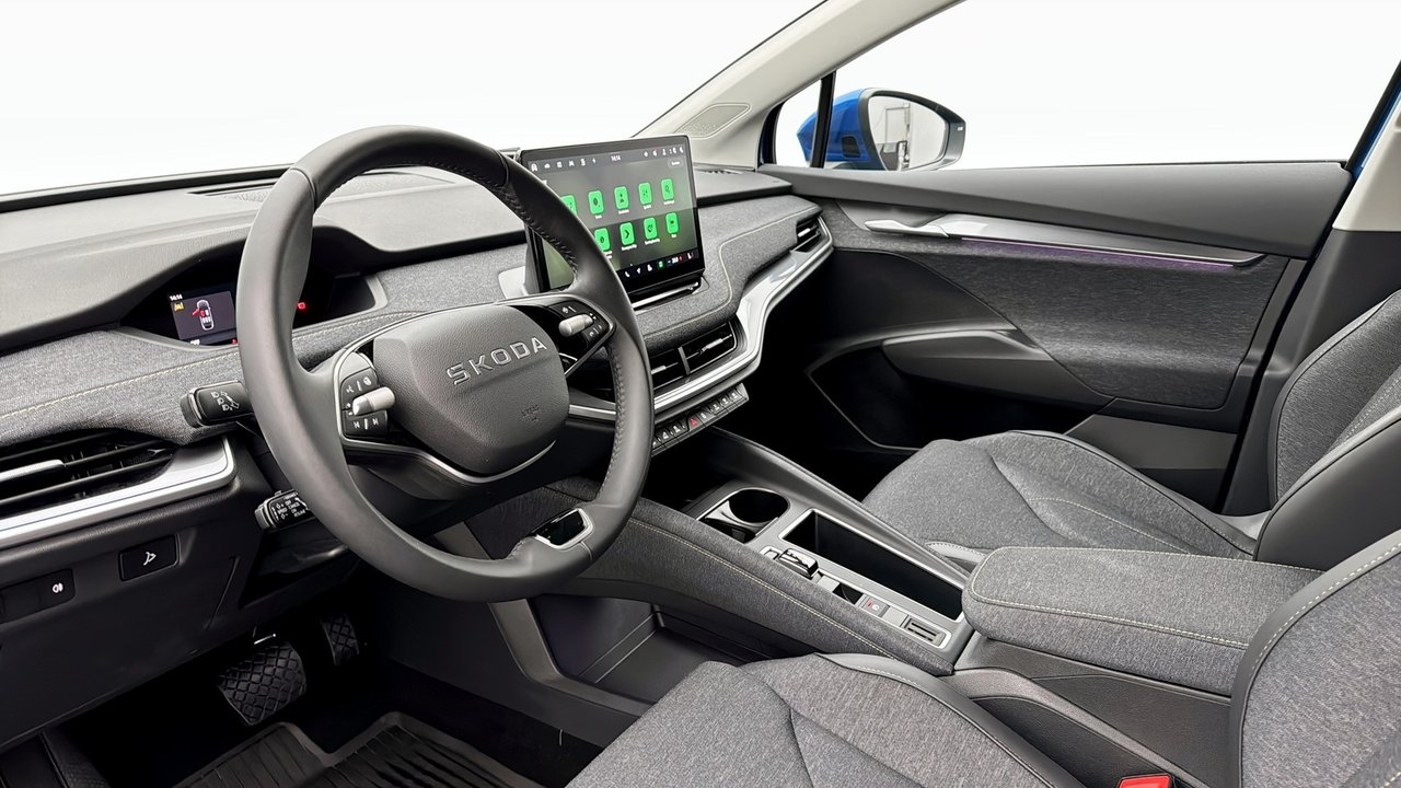 Skoda Elroq 2025, photo 7/10