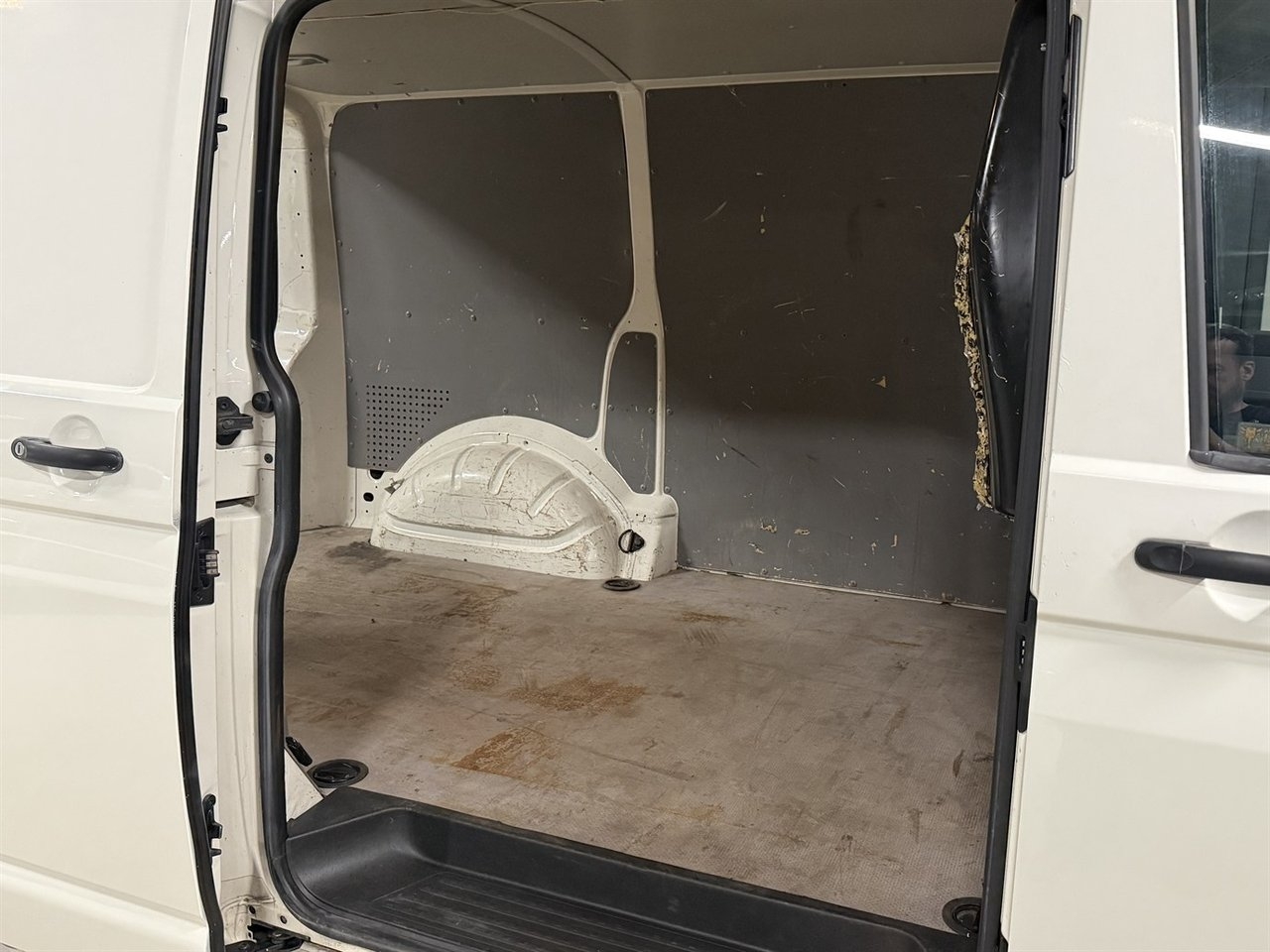Volkswagen Transporter 2009, bild 6/10