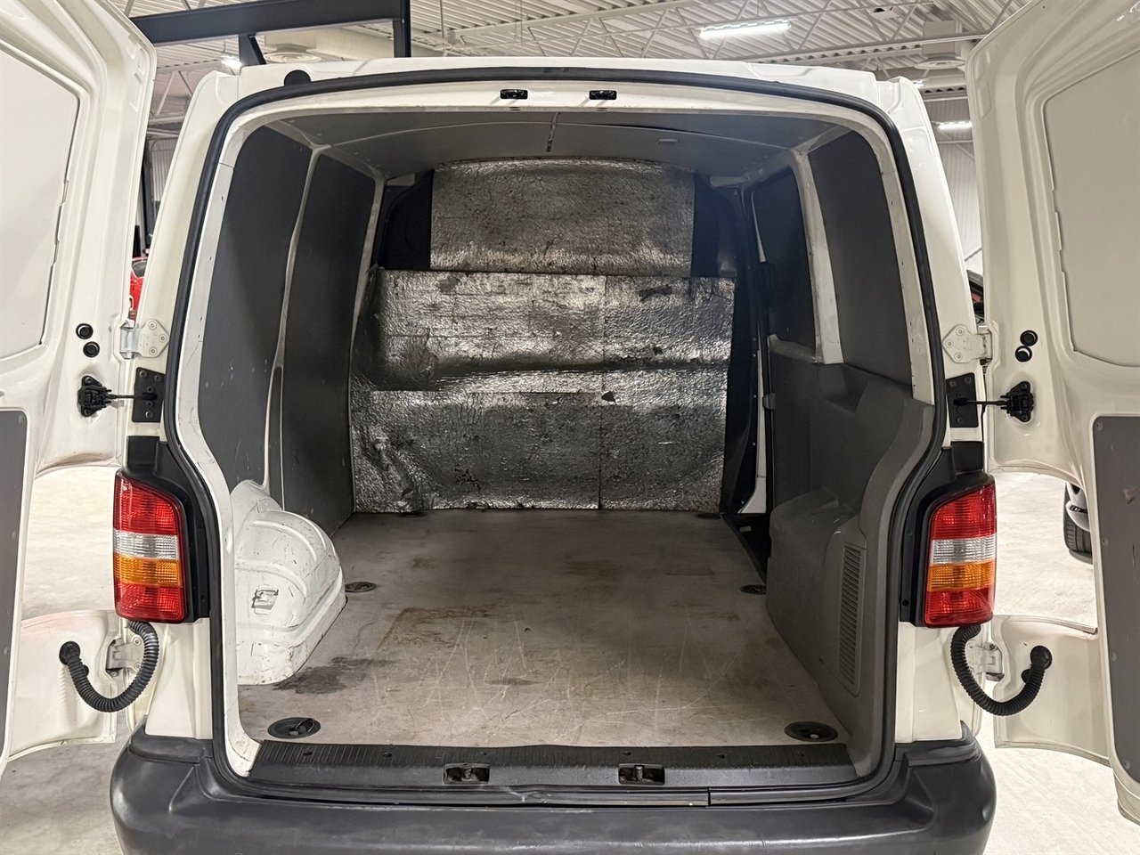 Volkswagen Transporter 2009, bild 5/10