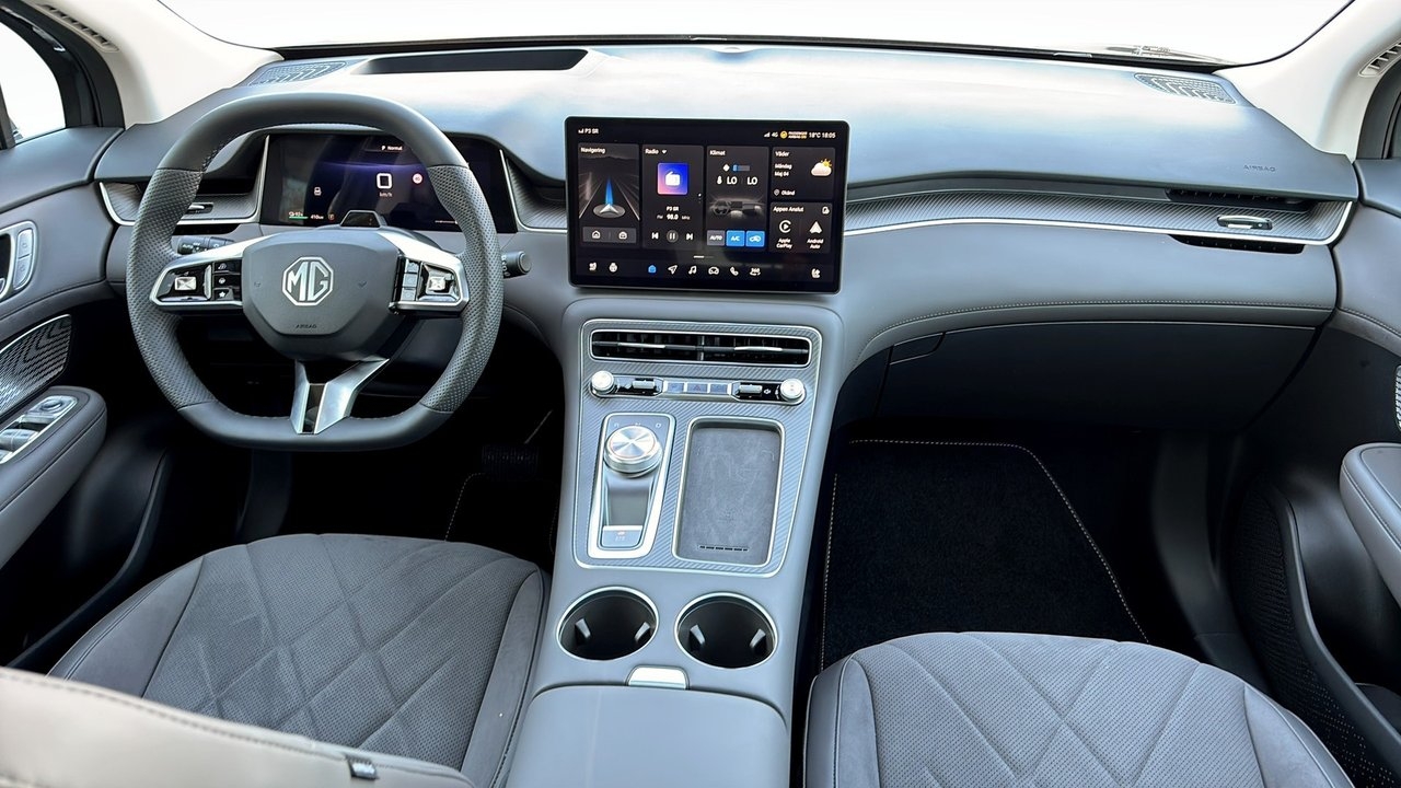 MG MGS6 EV LUXURY 77 KWH AWD - Demobil 2026, bild 4/9