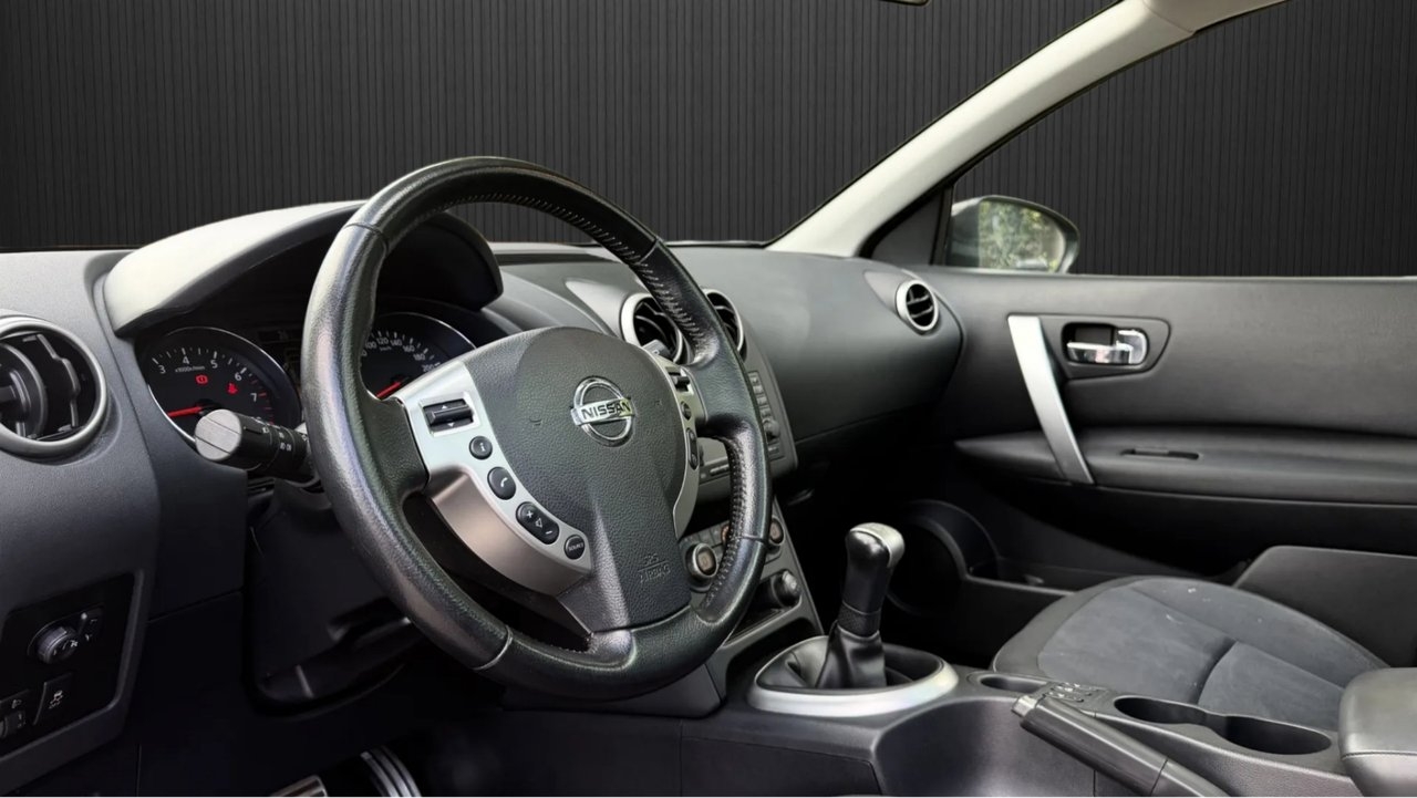 Nissan Qashqai 1.6 SVENSKSÅLD 114HK 2011, bild 5/9