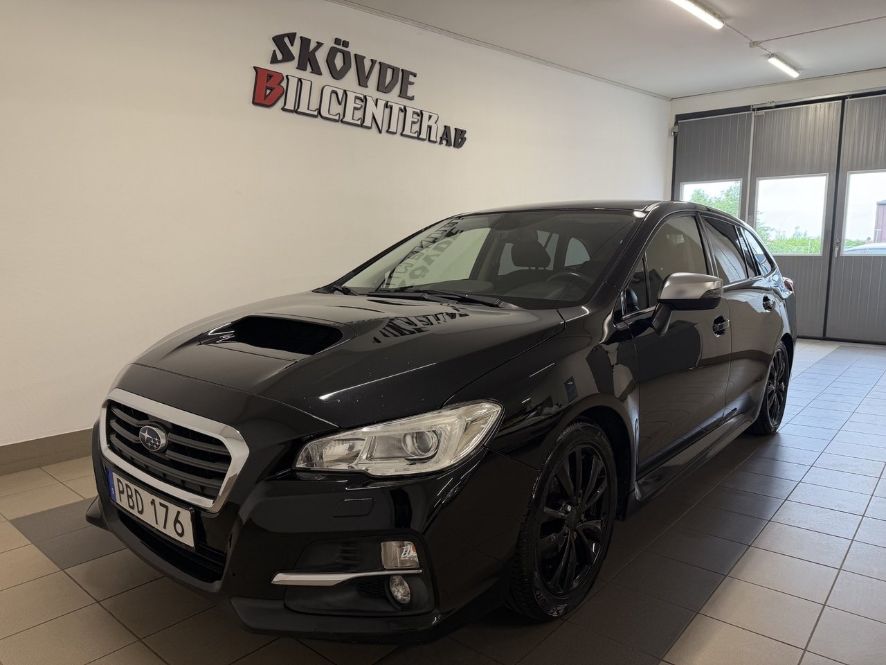 Subaru Levorg 1.6 4WD Automat/Drag 2016, bild 2/10