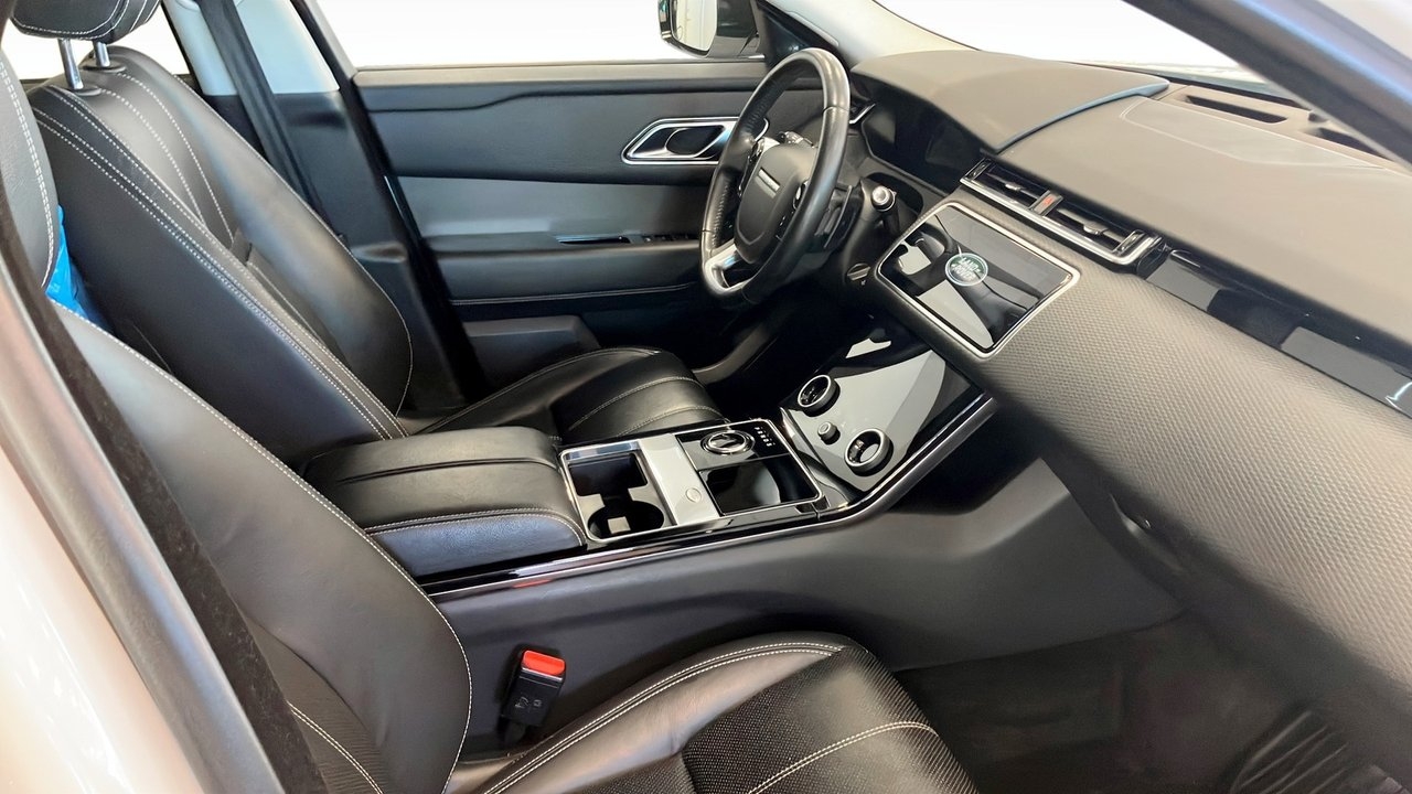 Land Rover Range Rover Velar 2020, photo 3/9